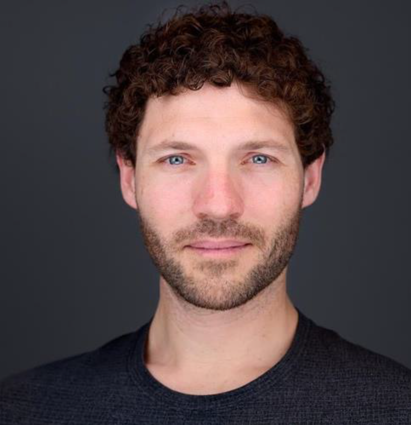 Grant's headshot